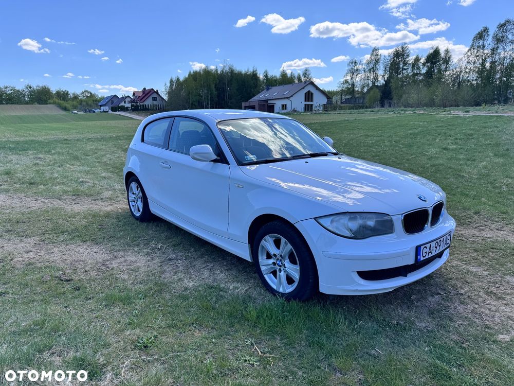 BMW Seria 1 - 2