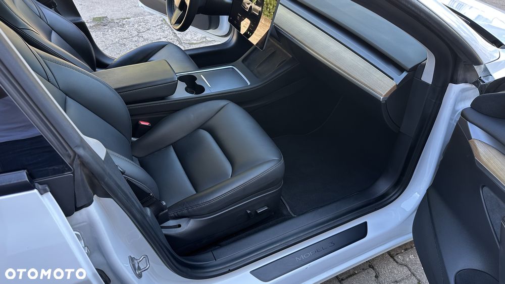 Tesla Model 3 Standard Hinterradantrieb - 8
