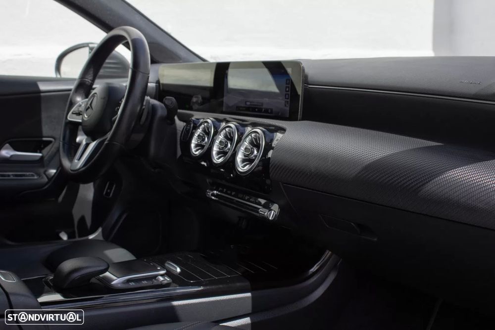 Mercedes-Benz A 250 e 8G-DCT Progressive - 18