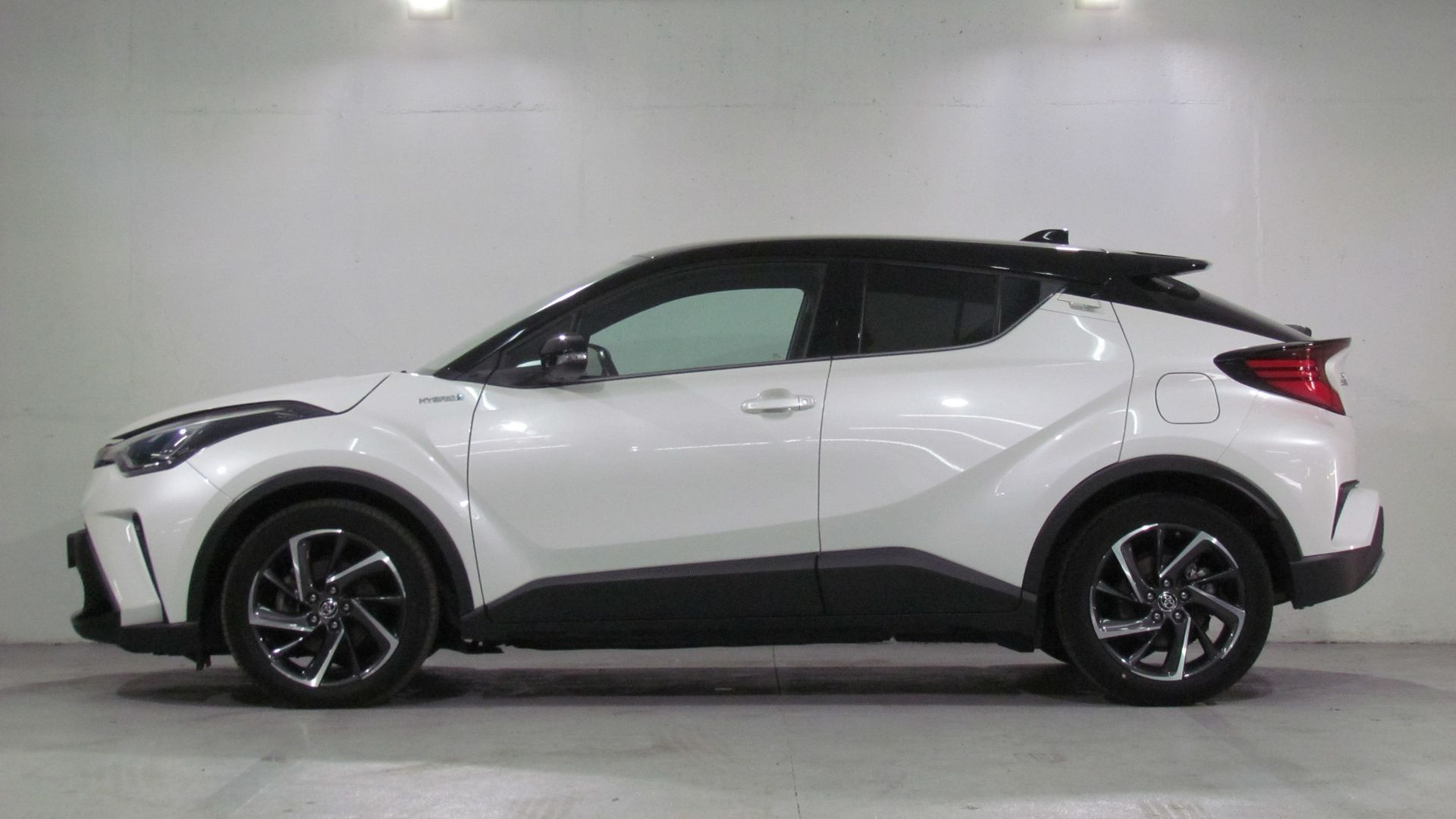 Toyota C-HR 2.0 Hybrid Lounge - 3