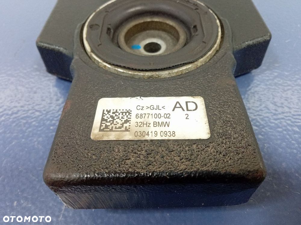 BMW 3 F30 F31 LCI TŁUMIK DRGAŃ MOSTU TYŁ 6877100 - 2