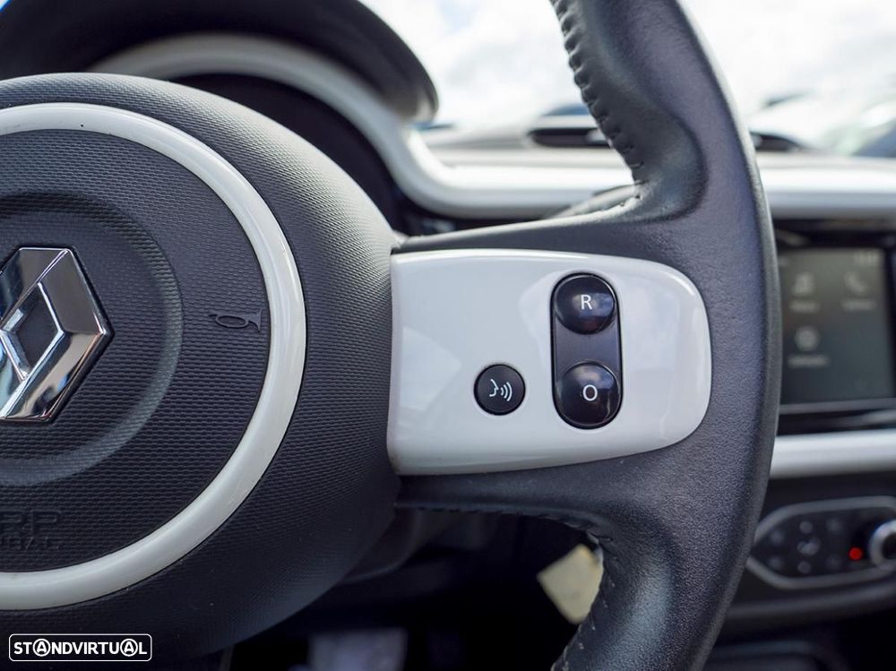 Renault Twingo Z.E. 22 Intens - 37