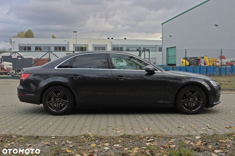 Audi A4 - 8