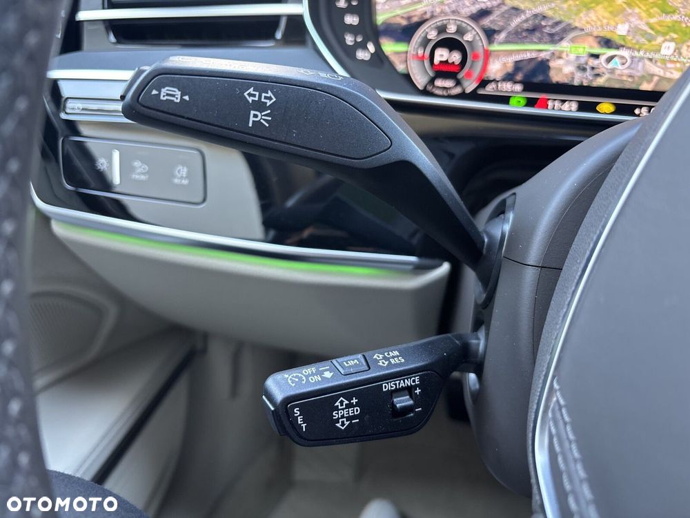 Audi A8 - 12