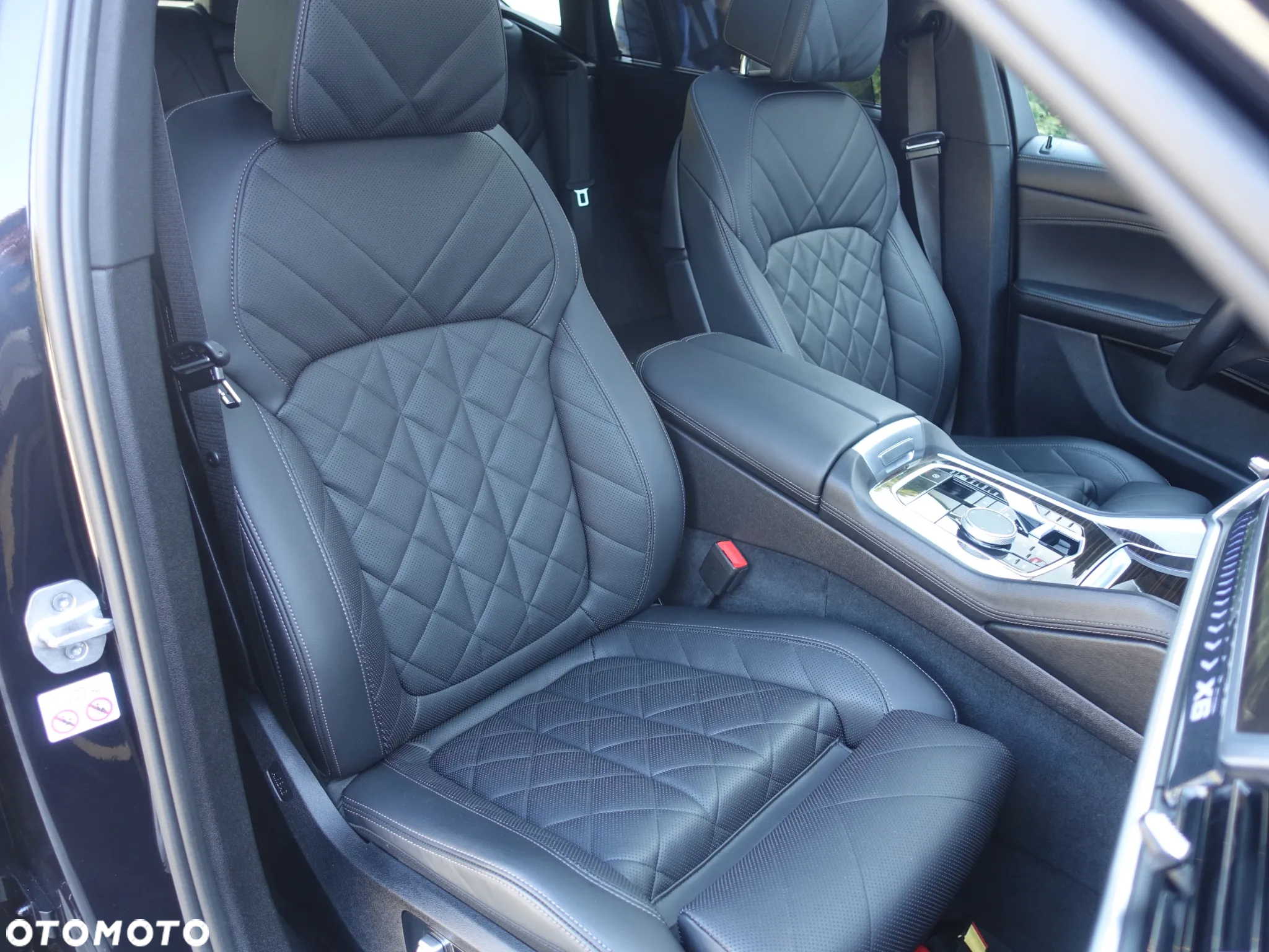 BMW X6 xDrive30d mHEV - 14