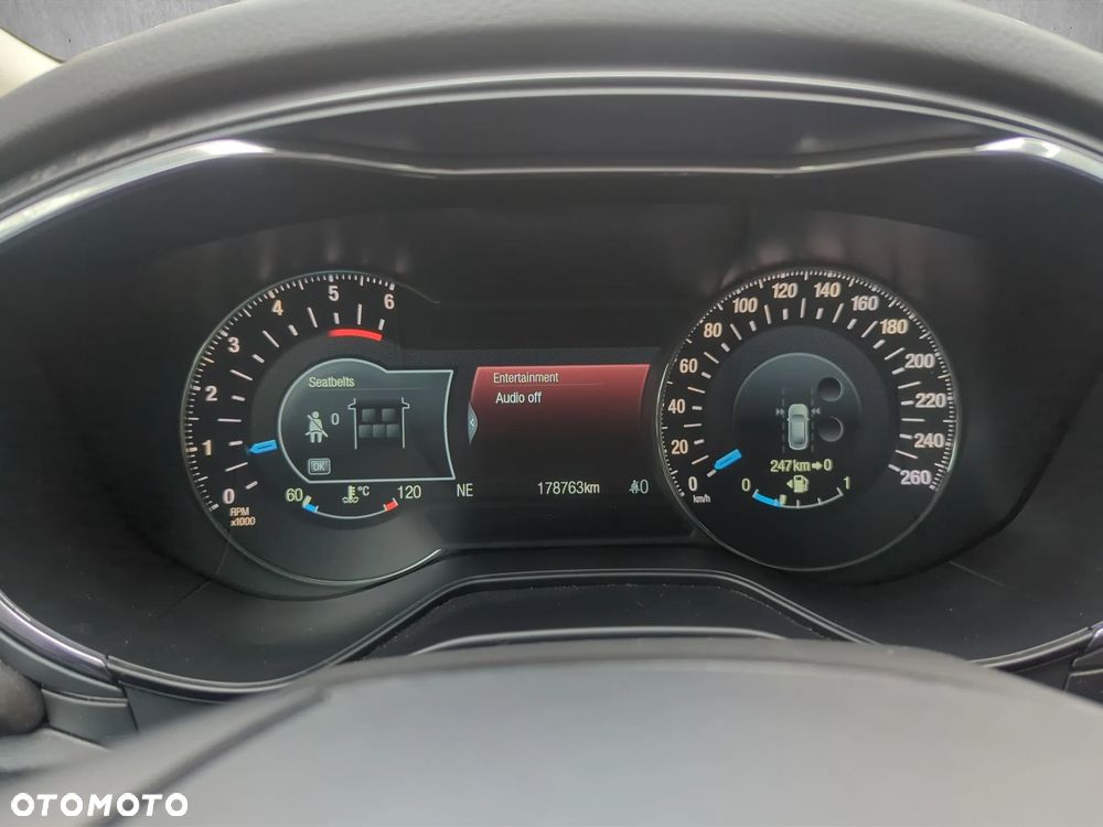 Ford Mondeo 2.0 TDCi Titanium - 12