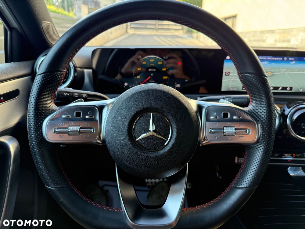 Mercedes-Benz Klasa A 180 7G-DCT AMG Line - 12