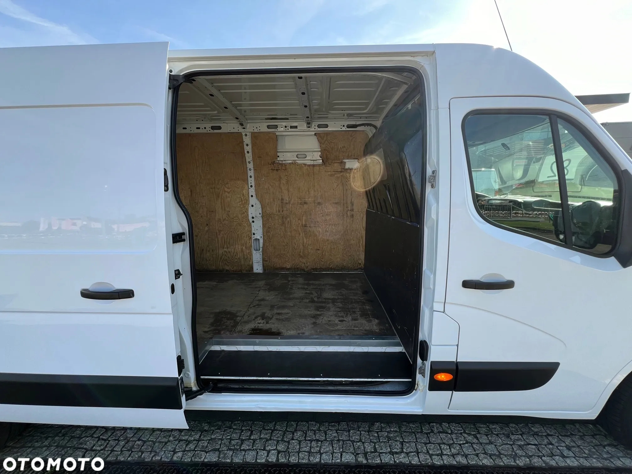 Renault Master Blaszak Maxi L4H2 Long, Lang Salon PL, Jeden Właściciel - 11