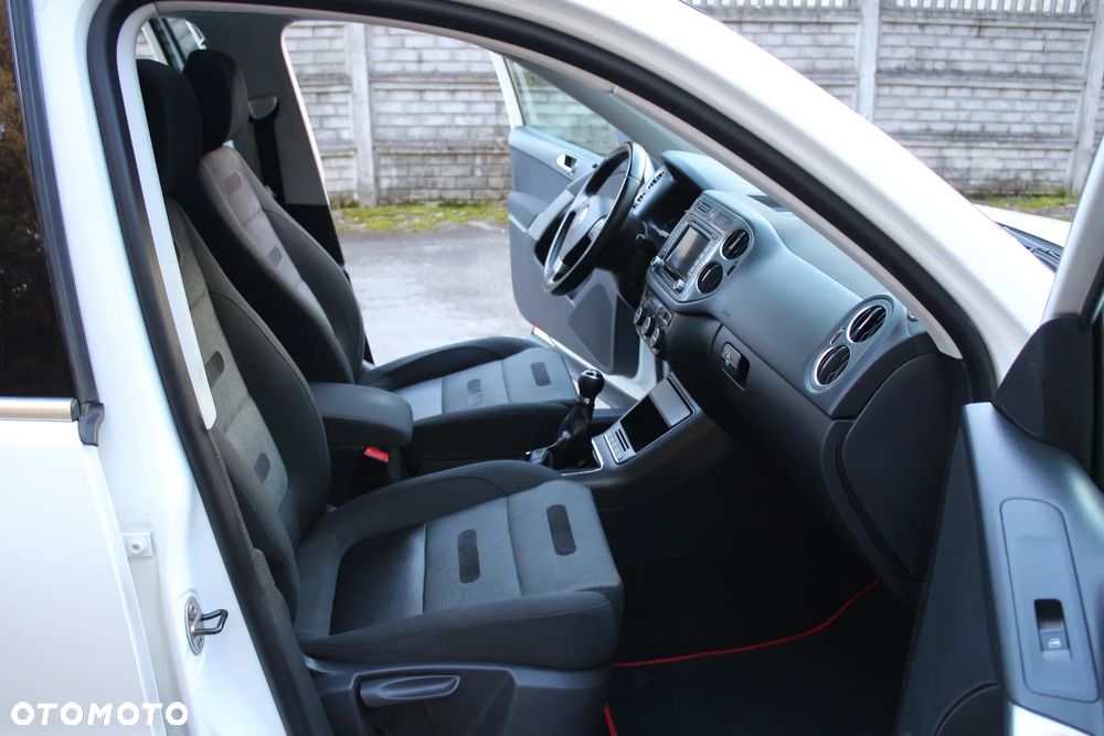 Volkswagen Tiguan 2.0 TDI DPF 4Motion Team - 14