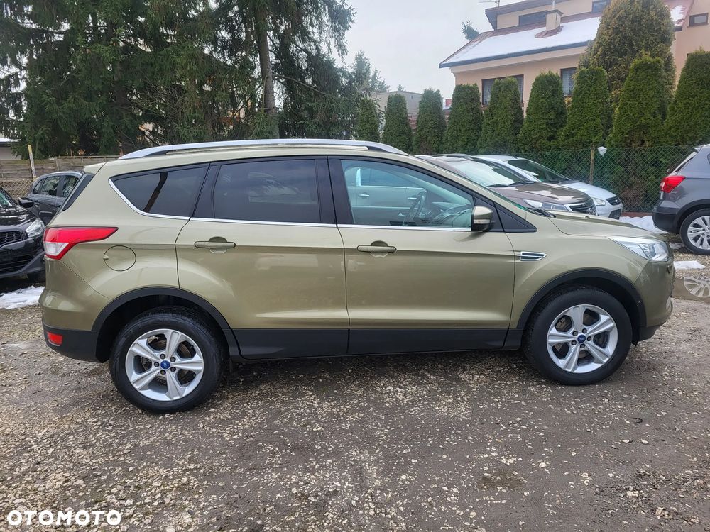 Ford Kuga 2.0 TDCi 4x4 Trend - 4