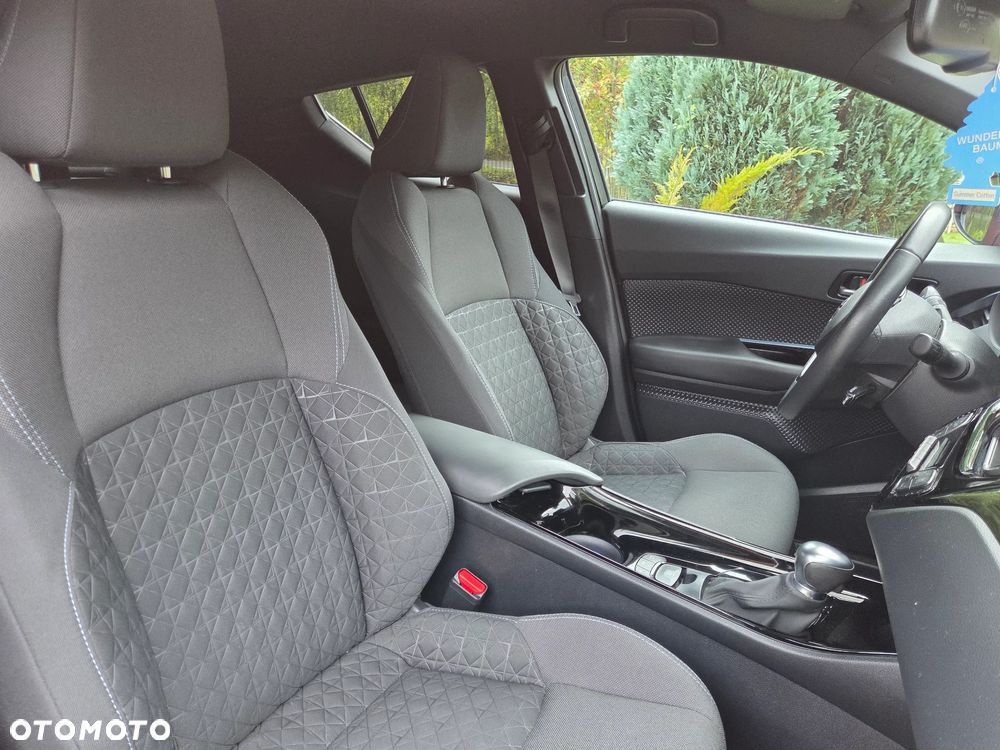 Toyota C-HR 1.8 Hybrid Executive - 27