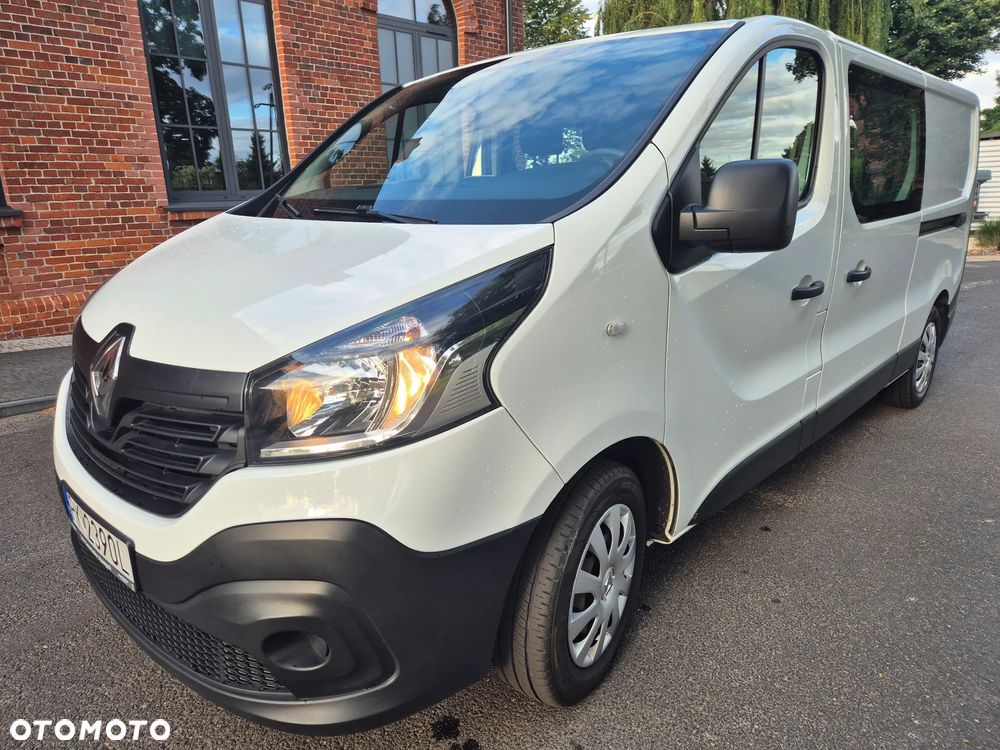 Renault Trafic - 2
