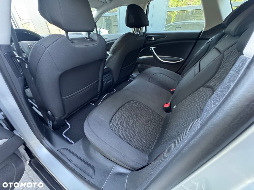 Citroën C5 1.6 e-HDi Selection MCP - 24