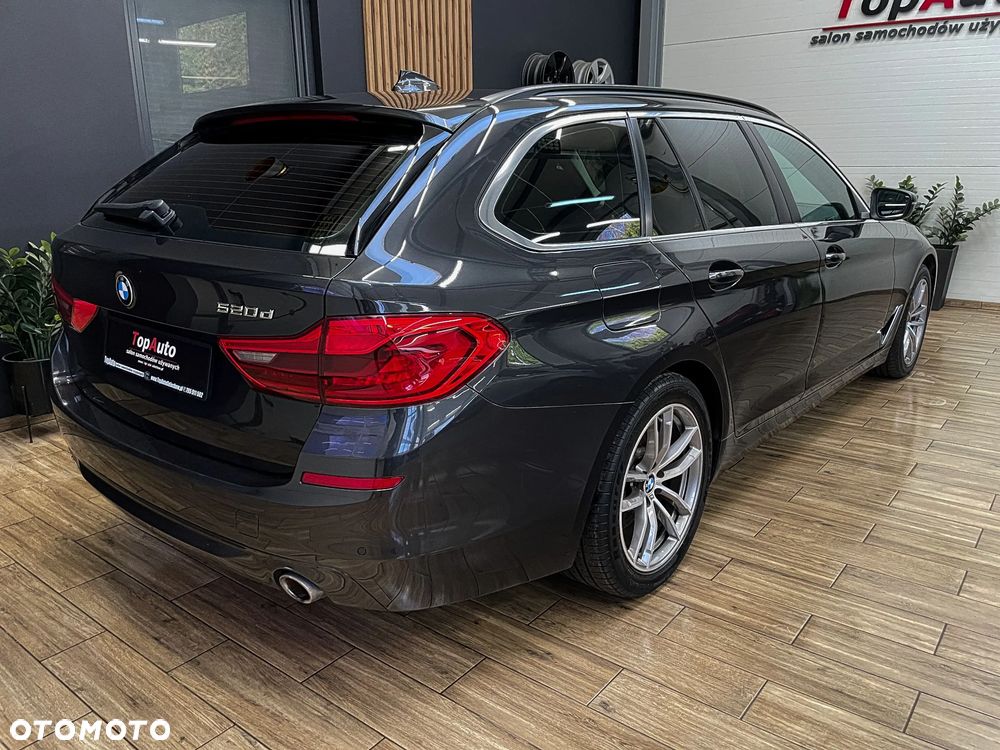 BMW Seria 5 520d - 8