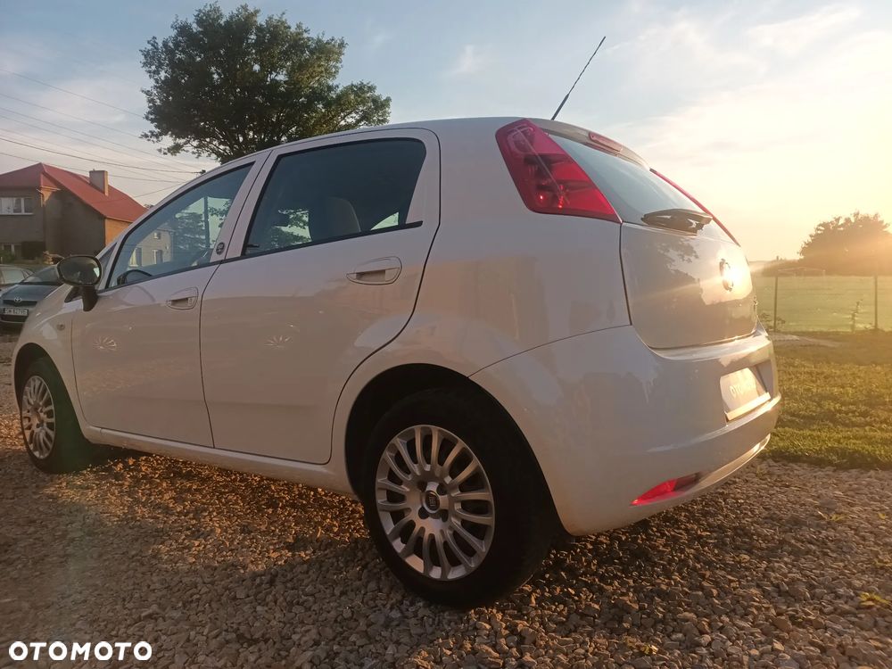 Fiat Grande Punto 1.2 8V - 4
