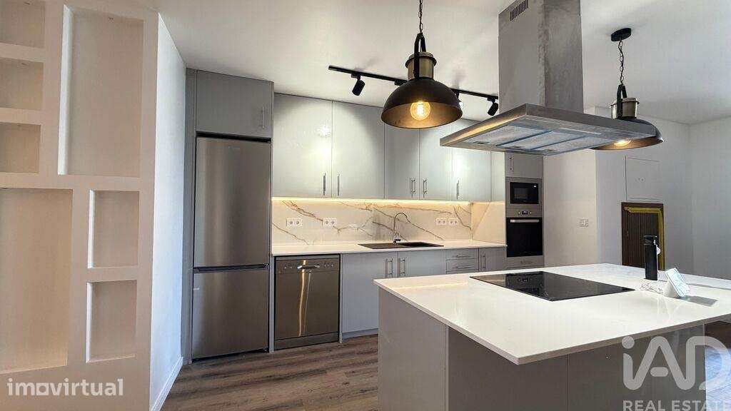 Apartamento T3 em Rio Maior de 132 m2 - Grande imagem: 3/16