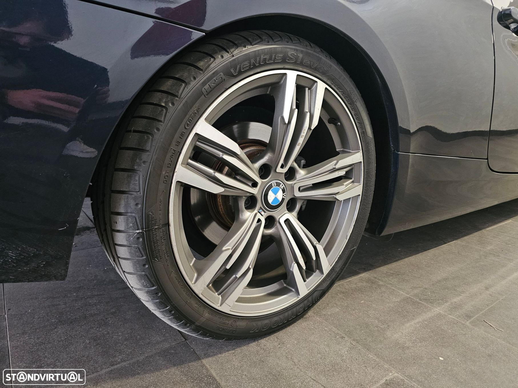 BMW 325 i - 30