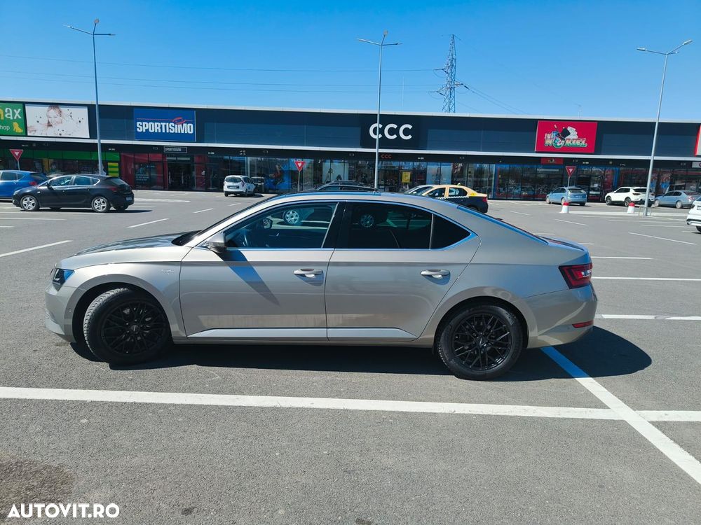 Skoda Superb 2.0 TDI DSG Laurin & Klement - 4