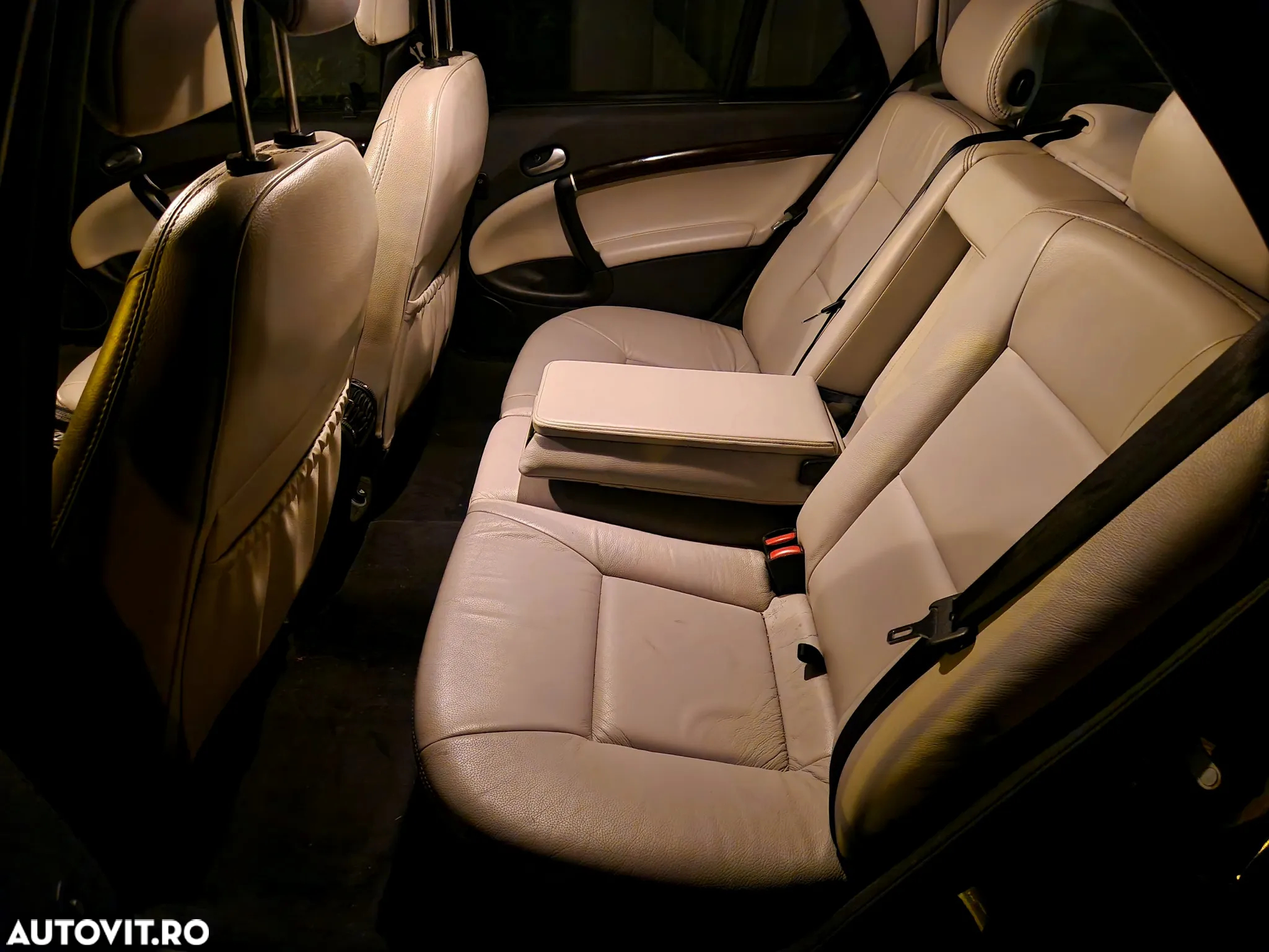 Saab 9-5 - 11
