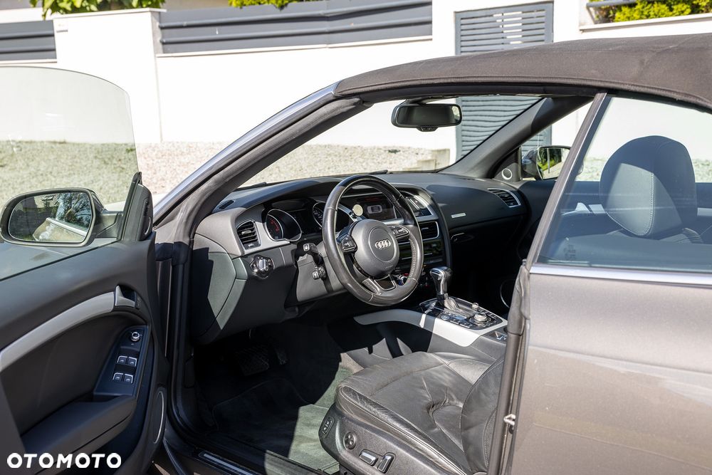 Audi A5 Cabrio 2.0 TDI DPF (clean diesel) multitronic - 20