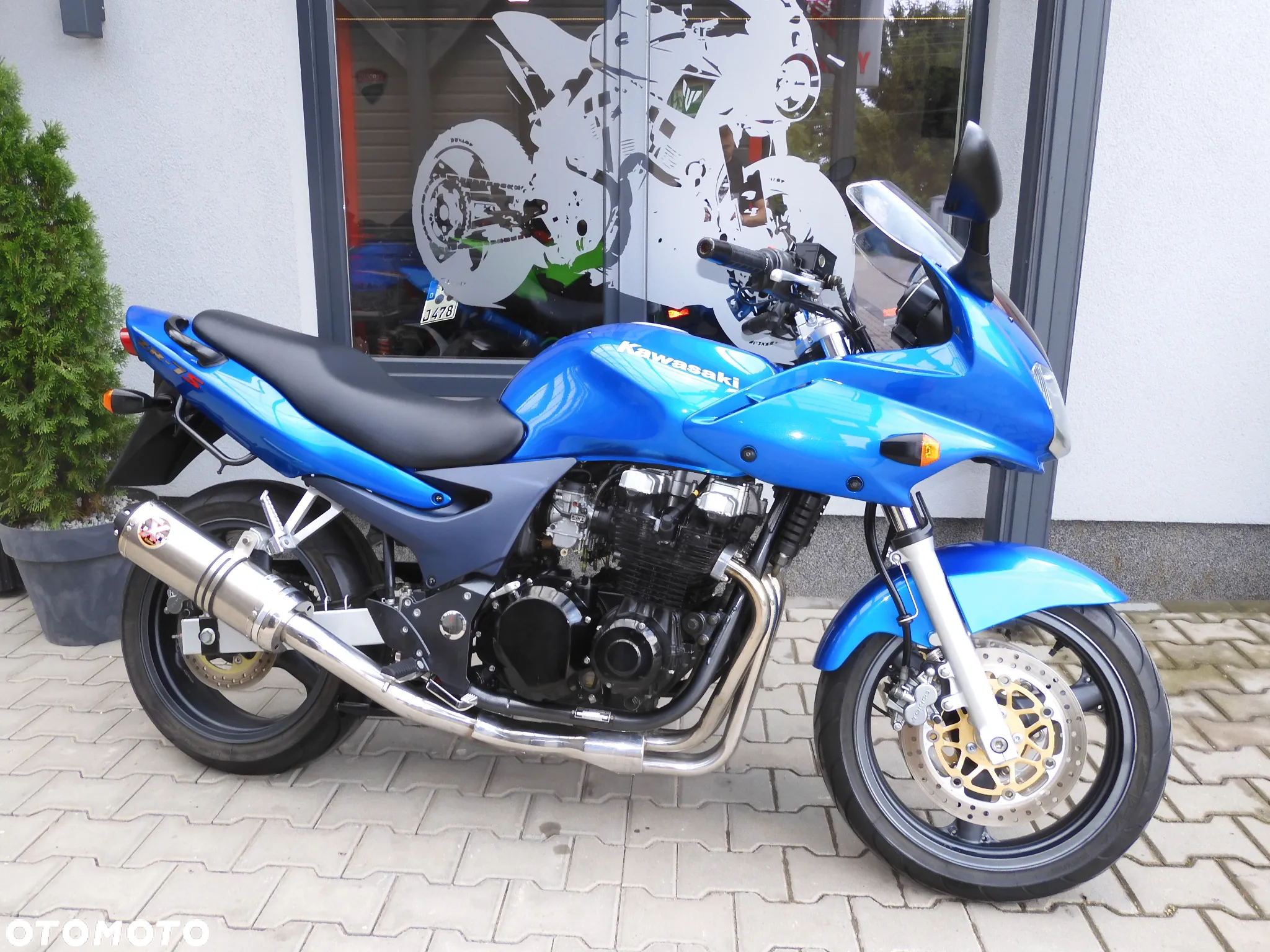 Kawasaki ZR - 5