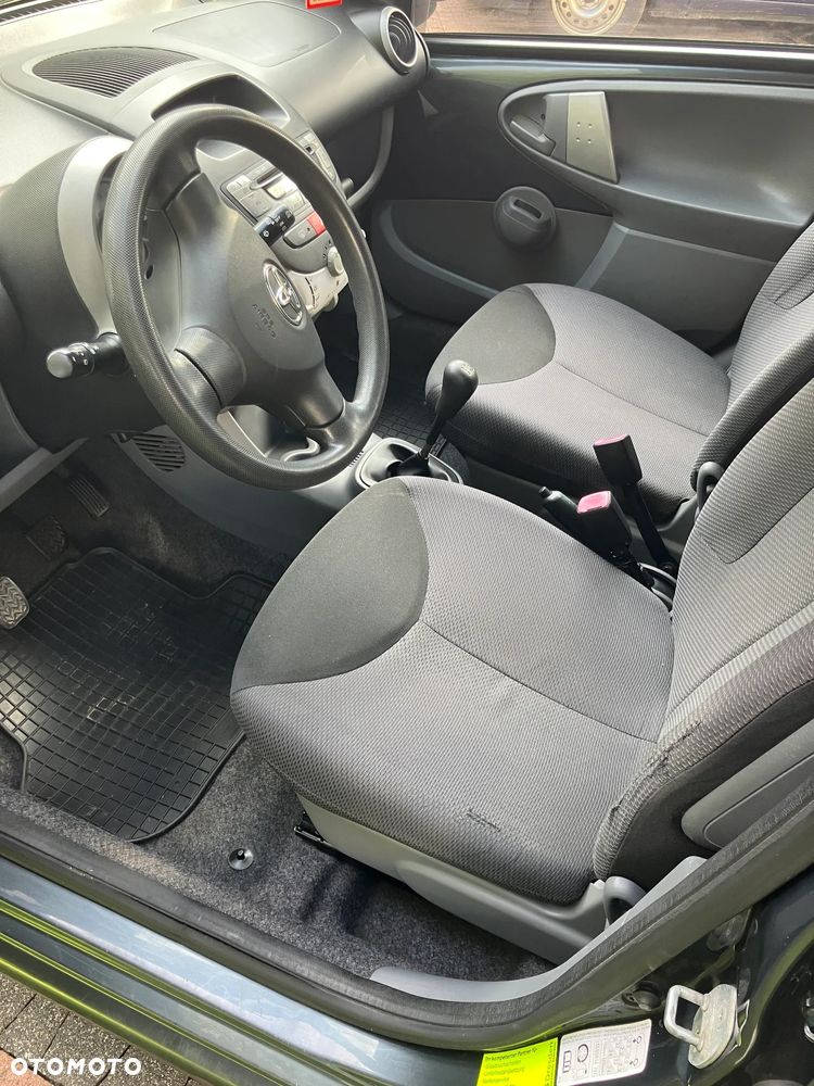 Toyota Aygo - 7