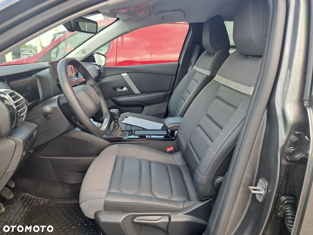 Citroën C4 1.2 PureTech Max S&S - 12