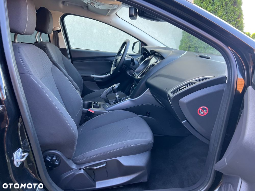 Ford Focus - 19