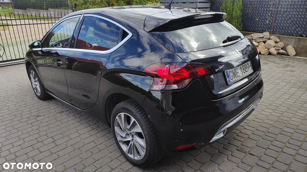 Citroën DS4 1.6 e-HDi SoChic MCP - 5