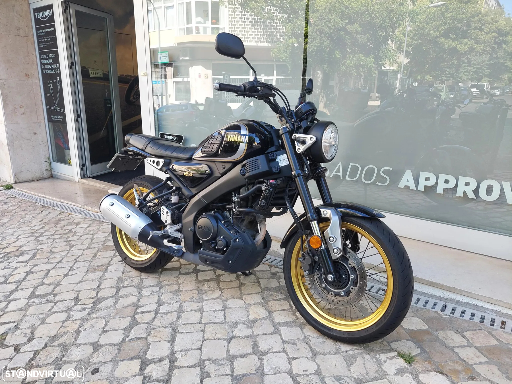 Yamaha XSR 125 LEGACY - 3