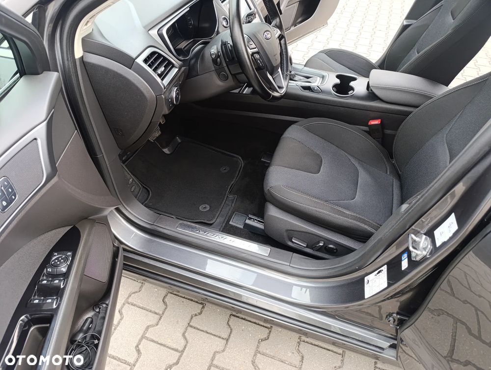 Ford Mondeo 2.0 TDCi STart-Stopp PowerShift-Aut Titanium - 33