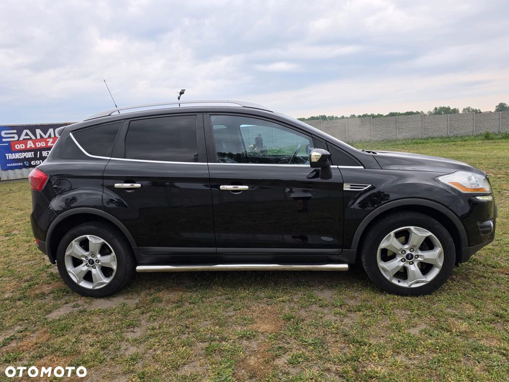 Ford Kuga 2.0 TDCi 2x4 Titanium - 3