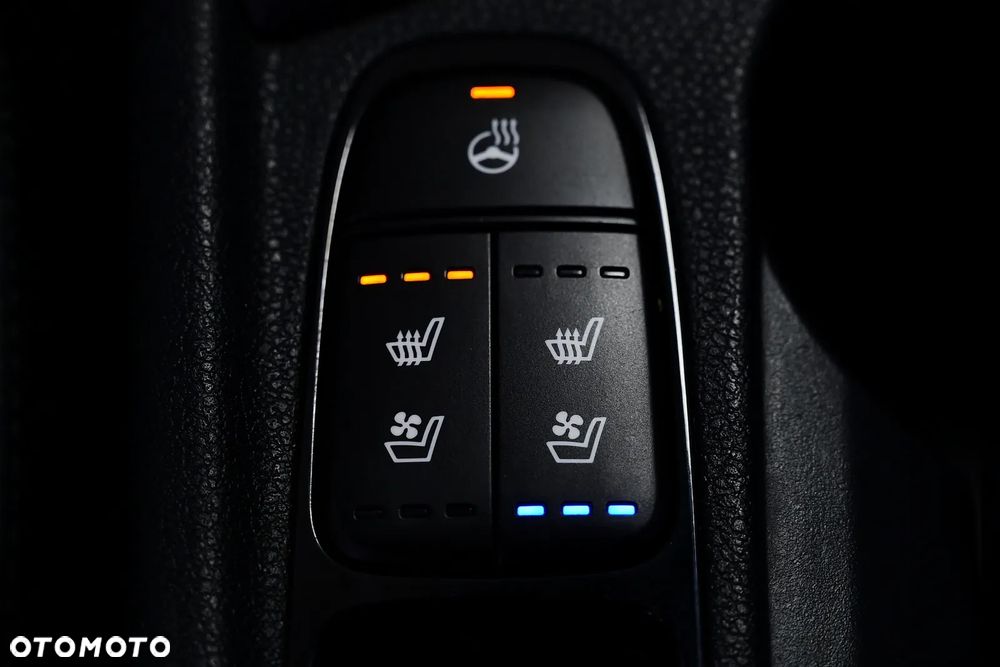 Kia Niro 1.6 GDI PHEV 2WD Spirit - 30