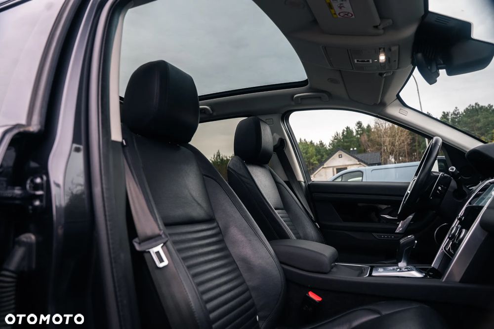 Land Rover Discovery Sport D165 Dynamic SE - 16
