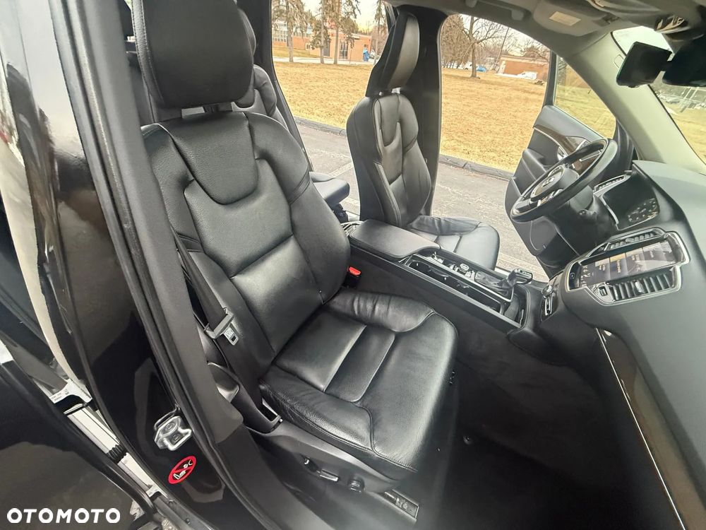 Volvo XC 90 T6 AWD Geartronic Inscription - 23