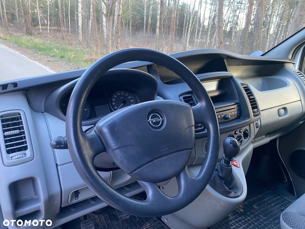 Opel VIVARO - 21