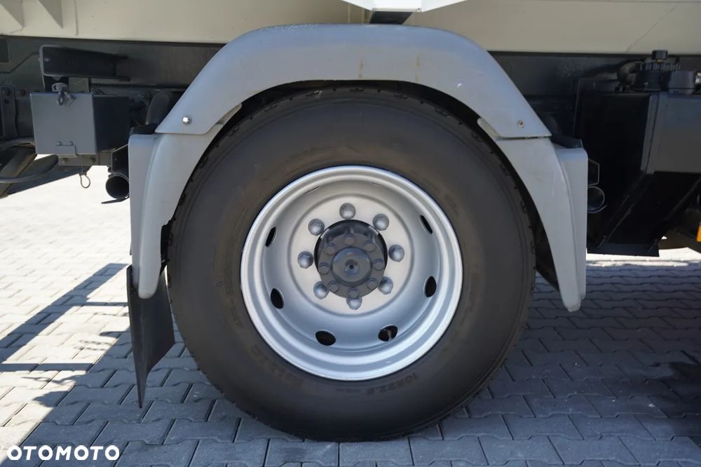 Mercedes-Benz ATEGO 15.24 / 4X2 / WYWROTKA + HDS HIAB 088 BS-2  /   ROTATOR /MANUAL - 25