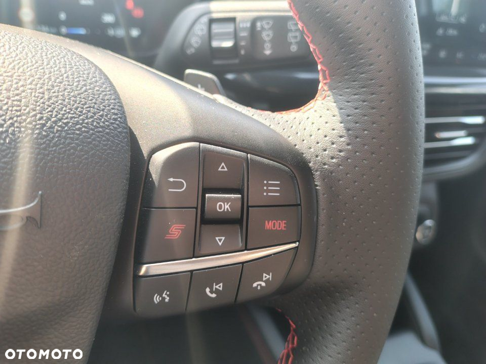 Ford Focus - 12