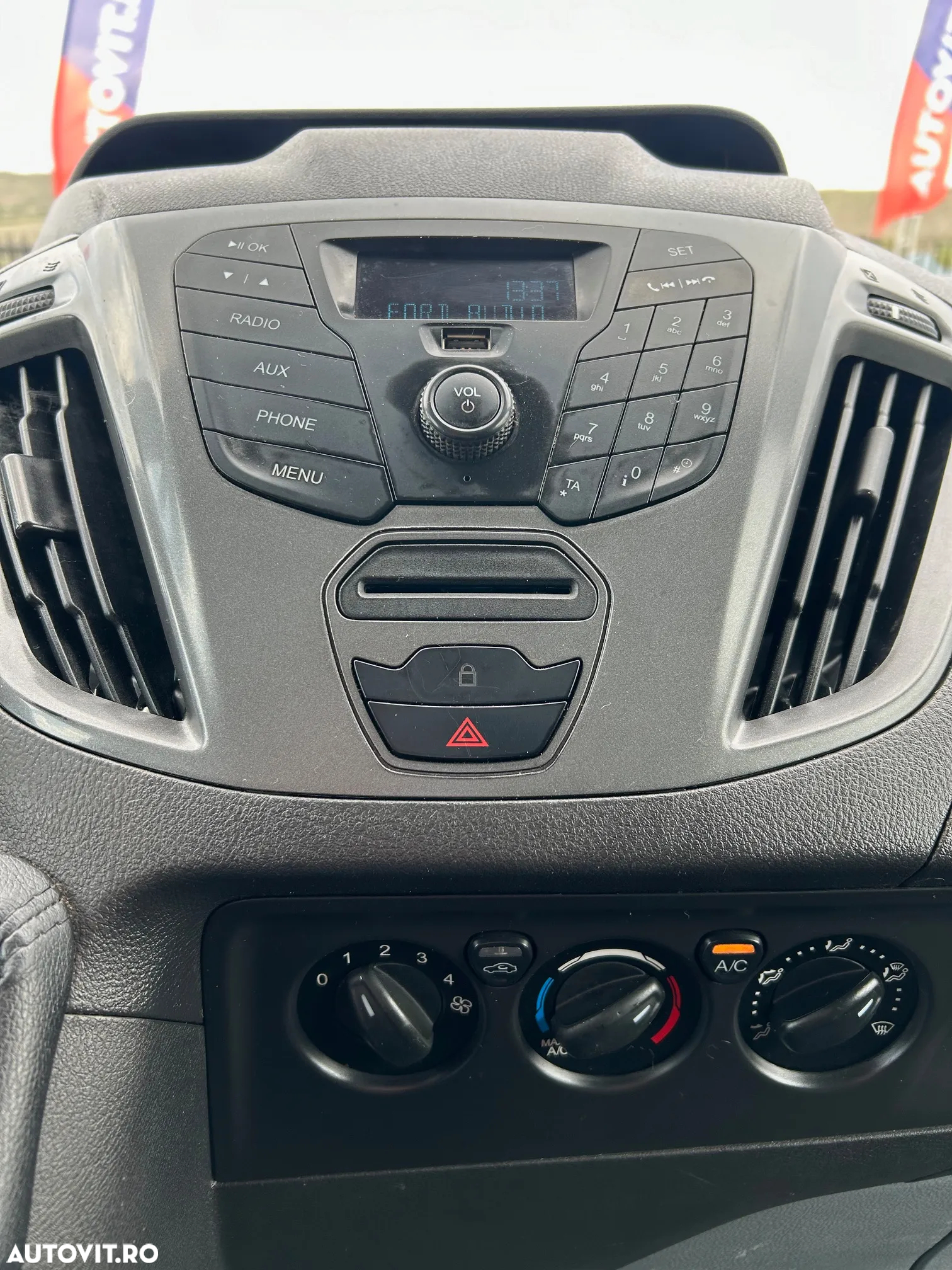 Ford Transit Custom - 10