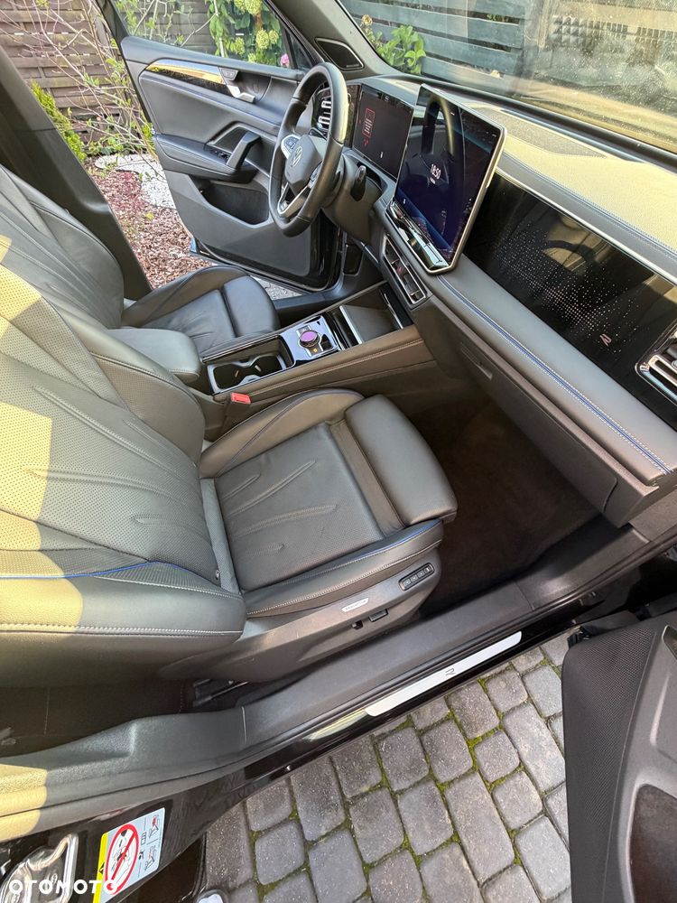 Volkswagen Tiguan 1.5 eTSI R-Line DSG - 17