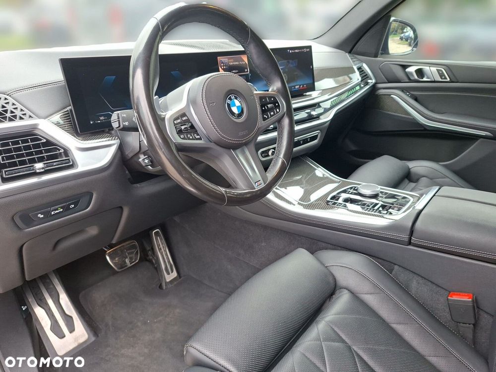BMW X5 xDrive30d mHEV - 11
