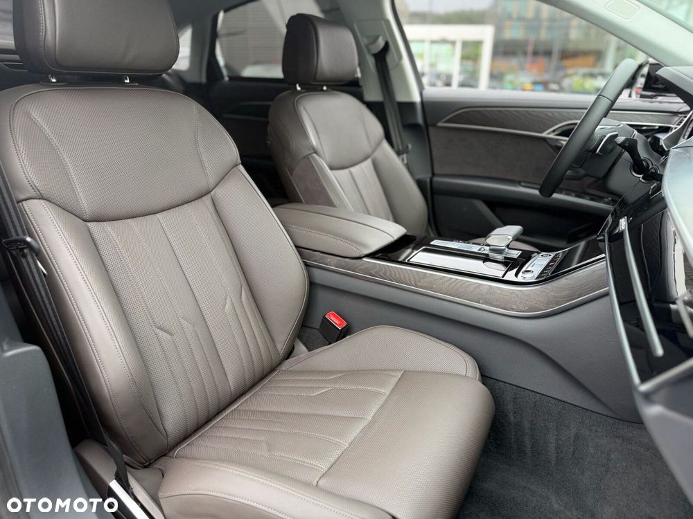 Audi A8 - 20