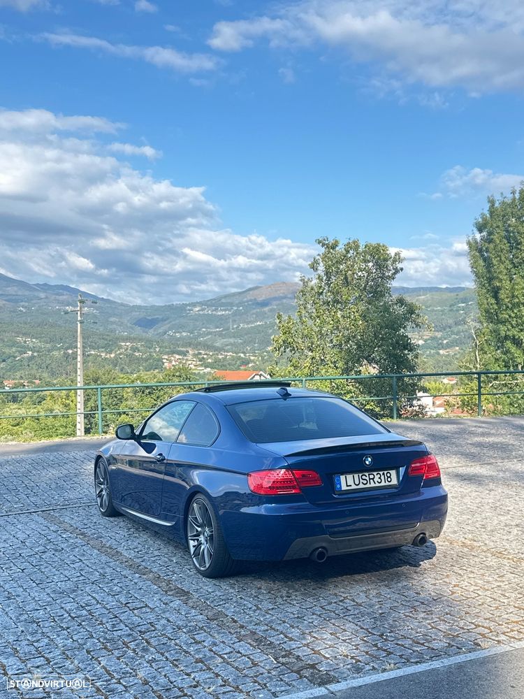 BMW 320 d Coupe - 8