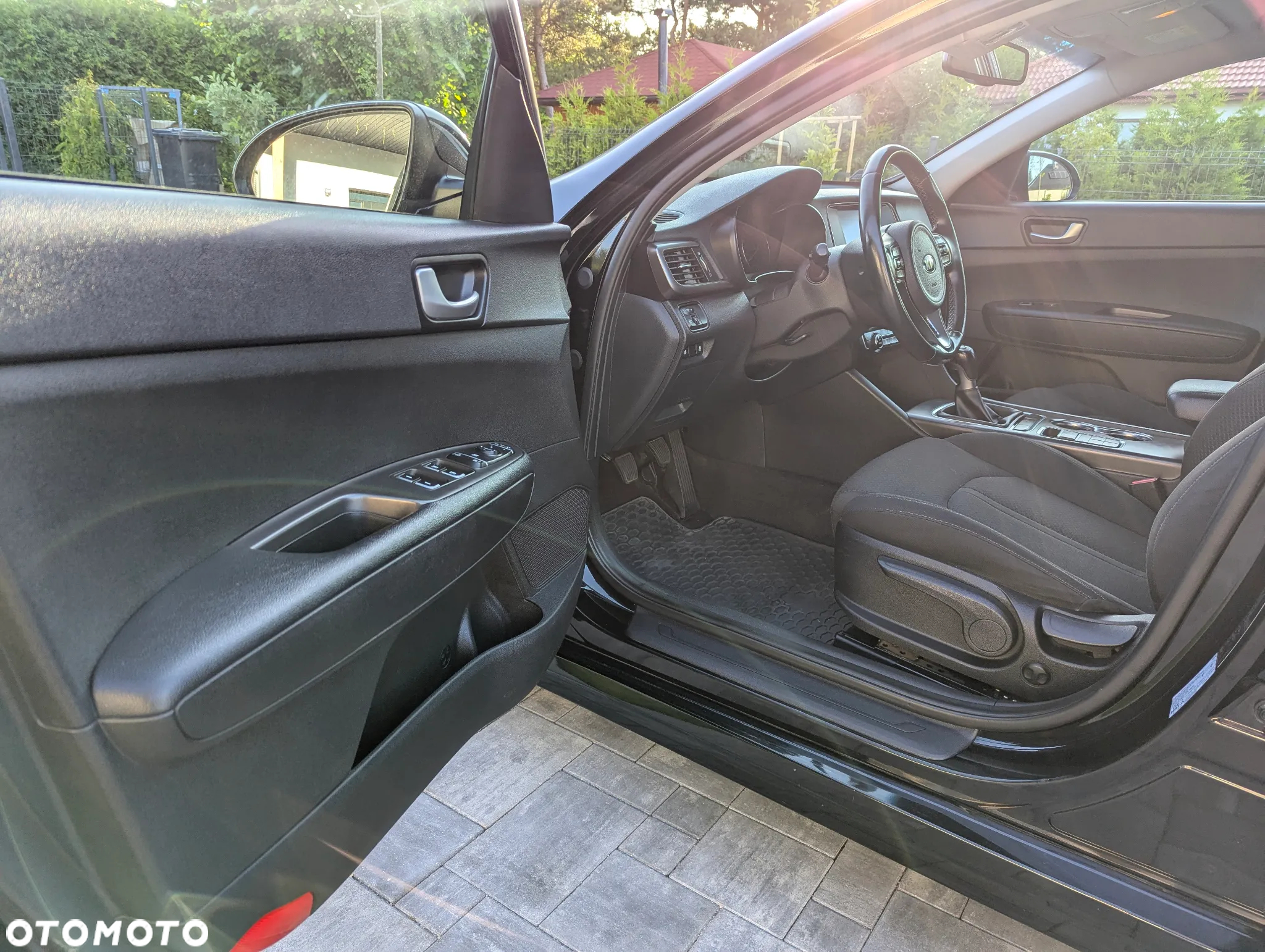 Kia Optima 1.7 CRDI M - 14