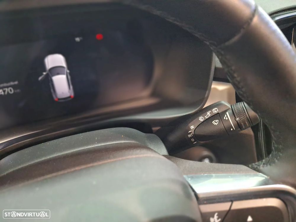 Volvo XC 40 2.0 B3 Plus Dark - 19