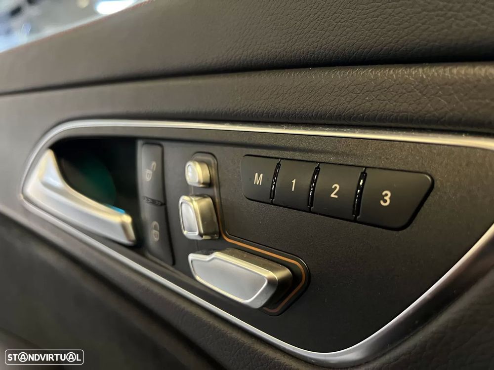 Mercedes-Benz CLA 45 AMG 4Matic Speedshift 7G-DCT Night Edition - 49