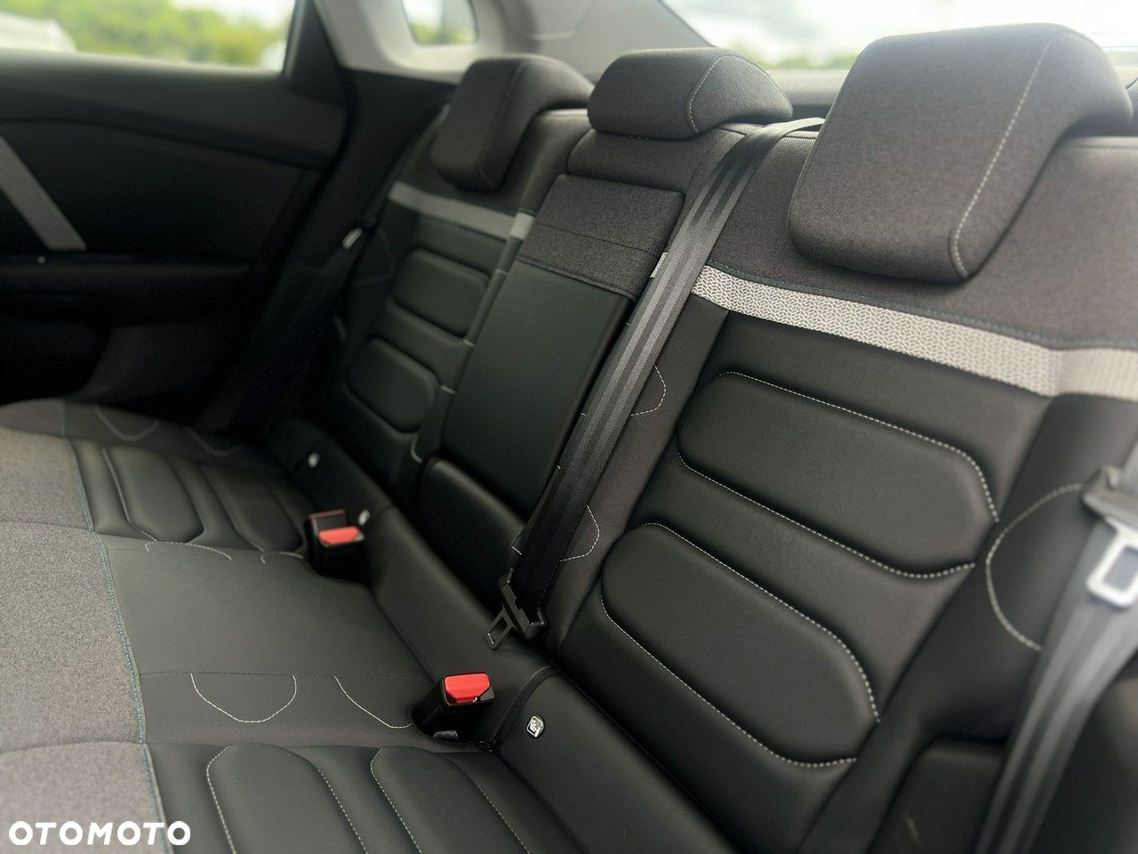 Citroën C4X 1.2 PureTech Max S&S EAT8 - 37