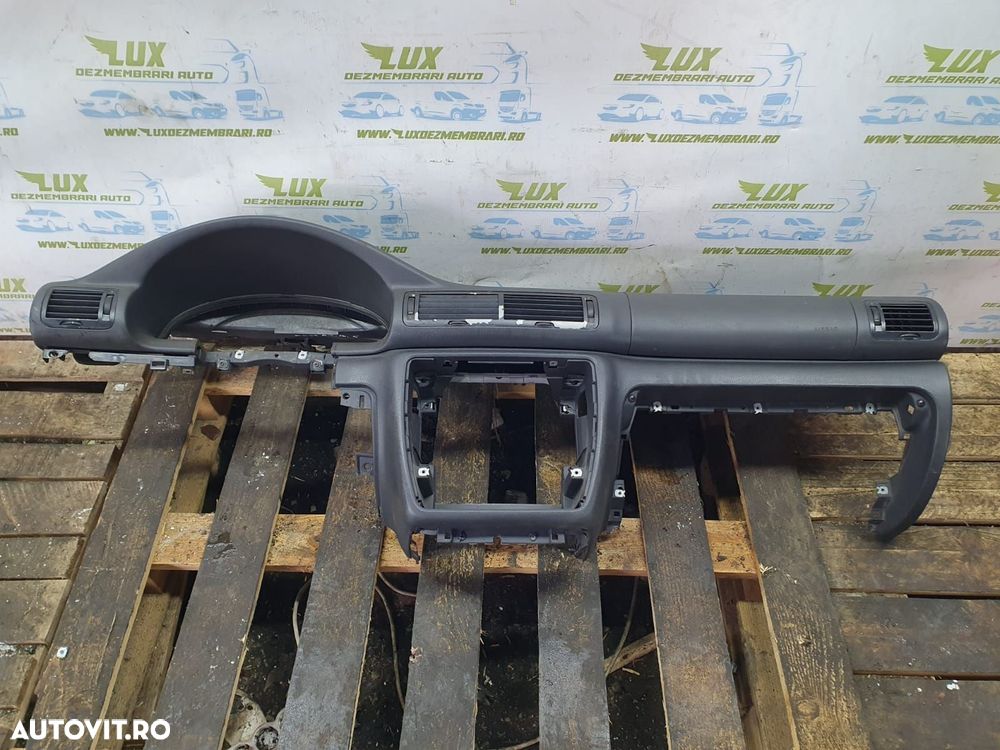 Plansa bord 3b1857051e Volkswagen VW Passat B5.5 (facelift)  [din 200 - 1