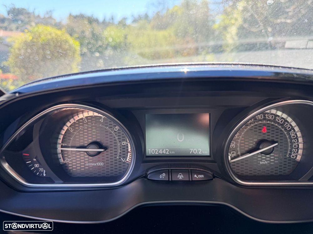 Peugeot 208 1.6 THP GTi - 13