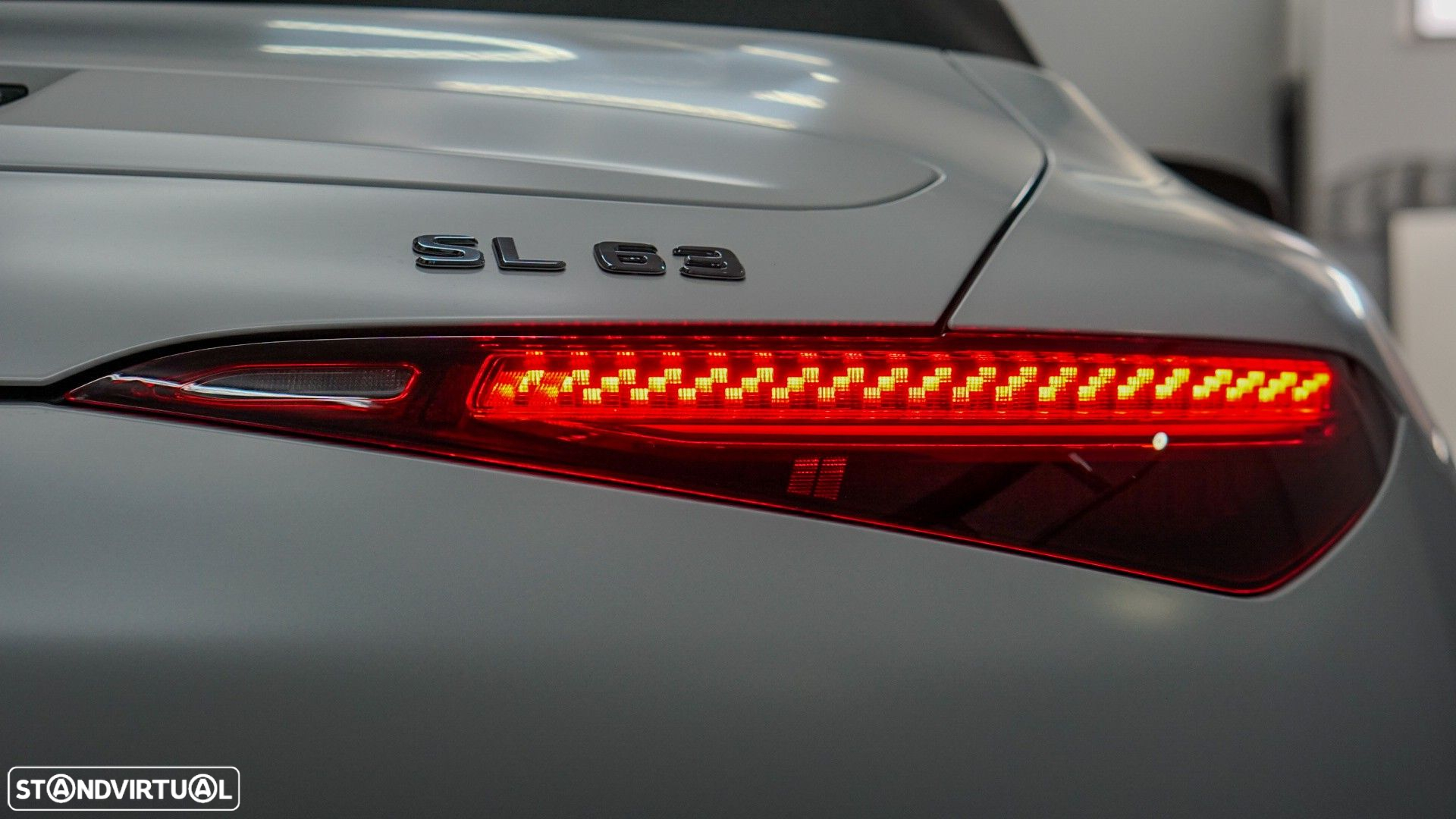 Mercedes-Benz SL 63 AMG - 10